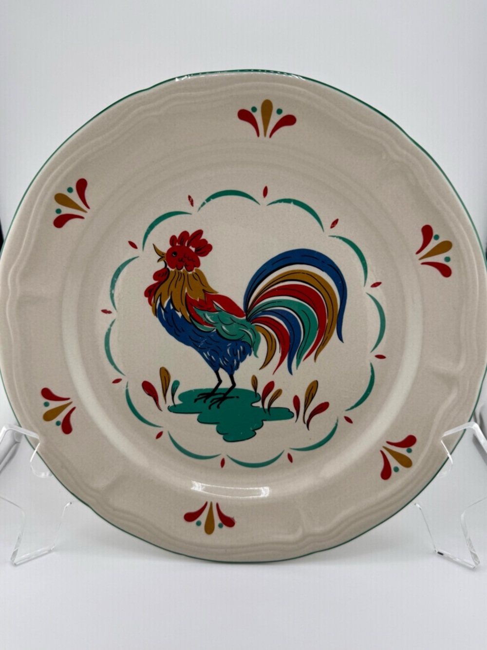 Vintage Gibson Designs Rooster Pattern Multicolor Stoneware 1 Plate